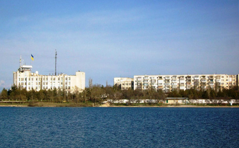 Новоозерне